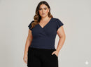 Cropped Plus Size Júlia: Transpassado Canelado com Manga Curta