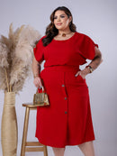 Conjunto Plus Size Anne: Saia Midi com Botões e Blusa Elegante